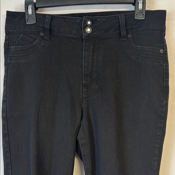 Faith Jeans Black Cropped Pants Size 14W - Picture 2 of 8